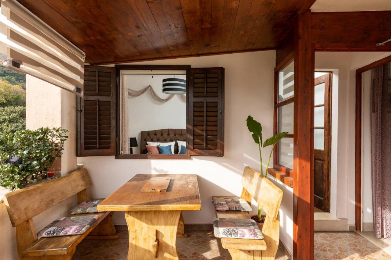Bougainvillea--Apartment By The Sea Ston Ngoại thất bức ảnh